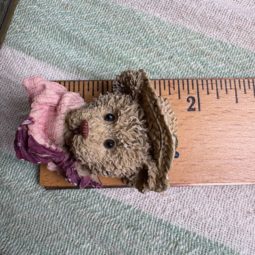 Vintage Unsigned Boyd Style Teddy Bear Brooch Cottagecore Textured Resin - Picture 5 of 7